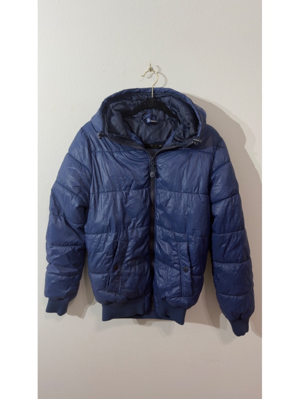 Navy blue H&M puffer jacket with hood
